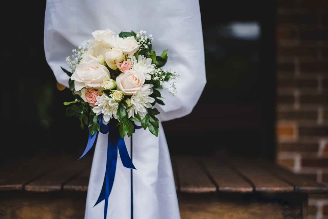 How to Build a Wedding Planner Website That Books Consultations